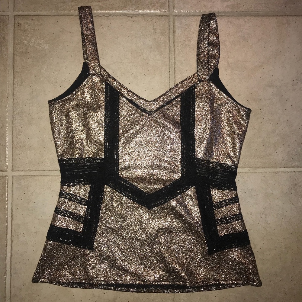 Rose Gold Top - Picture 3 of 4